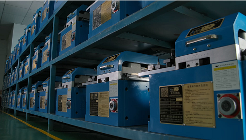 怎么調(diào)試伺服送料機(jī)？